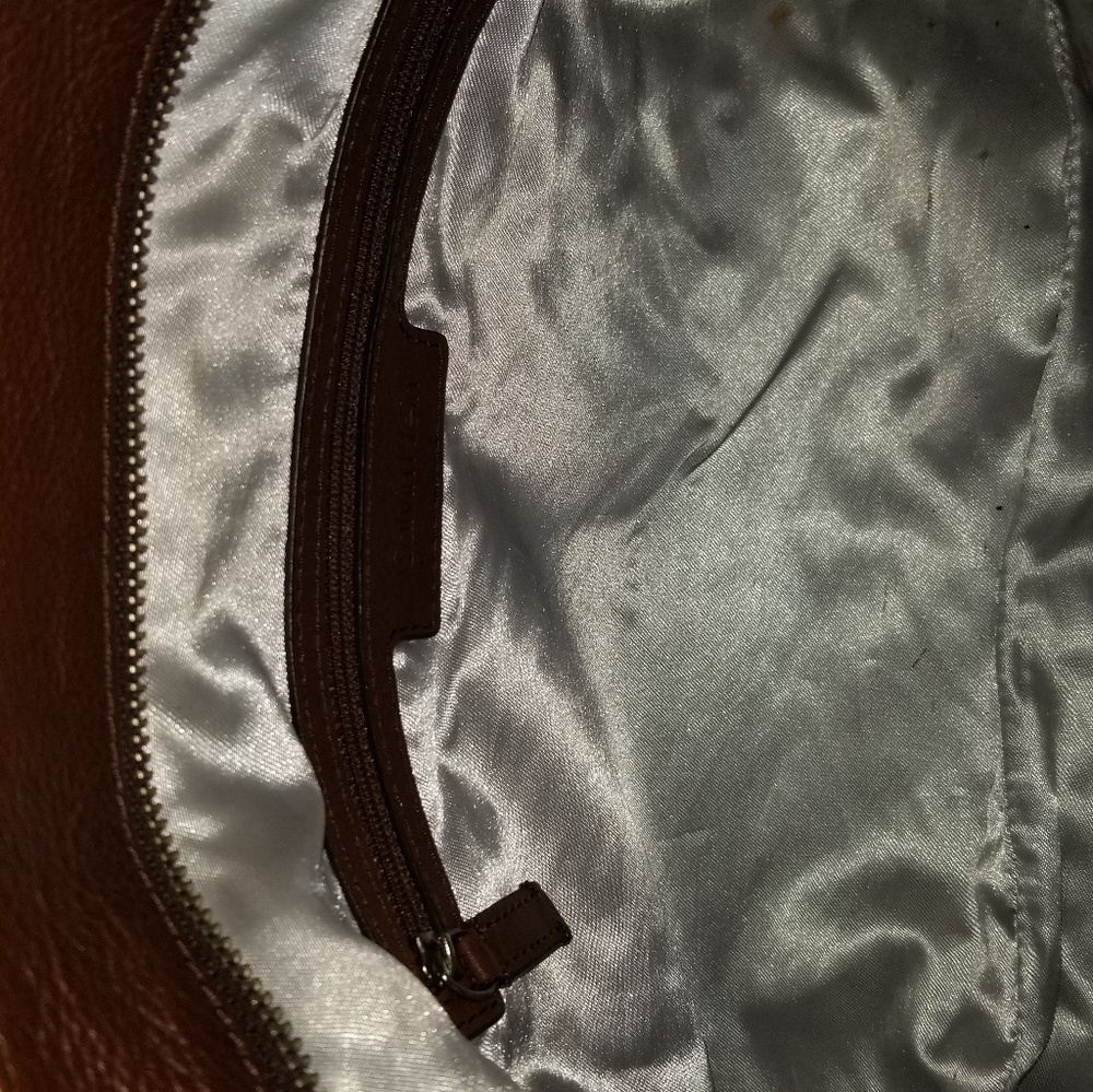Handbag - Picture 5 of 5